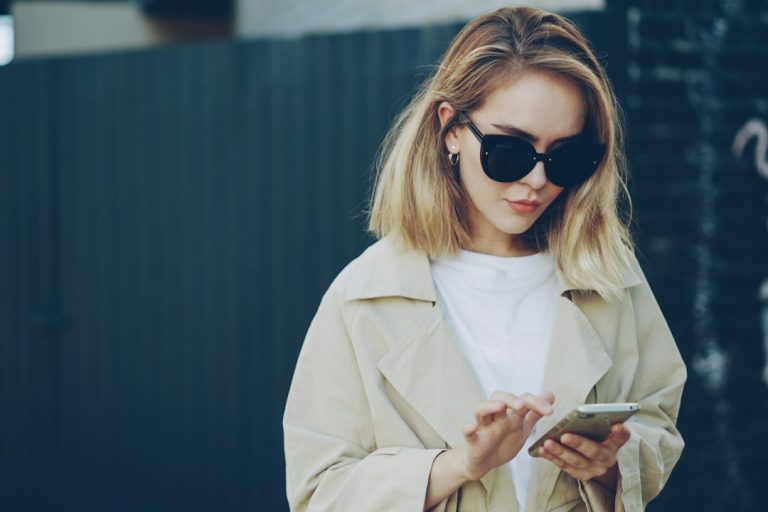 Geofencing: qué es, cómo funciona y cómo usarlo en tu negocio (con ejemplos)