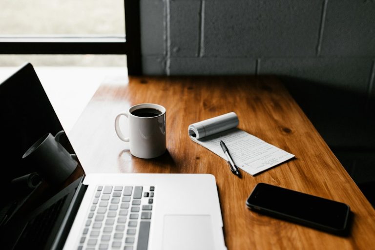 Google Ads o Facebook Ads: ¿cuál es mejor para tu negocio? Comparativa y cuándo usar cada uno